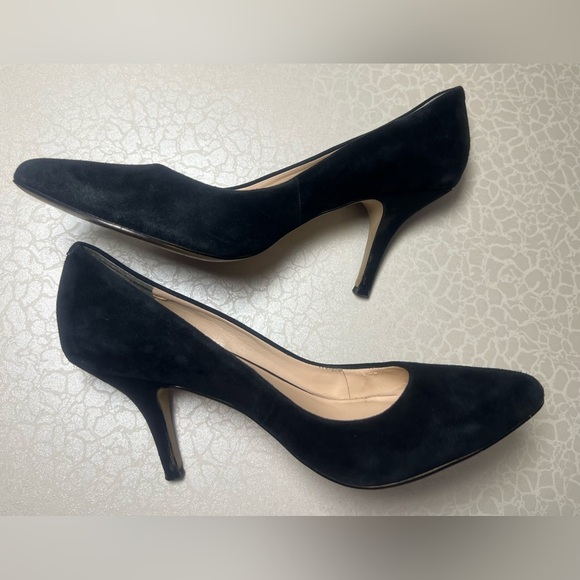 I•N•C International Concepts | ladies Zitah suede heel shoes. Size: 8.5 - Picture 6 of 16